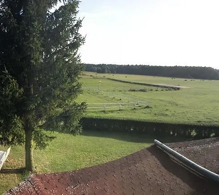 Stadnina Red Lion Farm Nocleg ze śniadaniem *