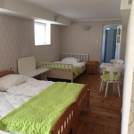 Nocleg ze śniadaniem Stadnina Red Lion Farm Redliny