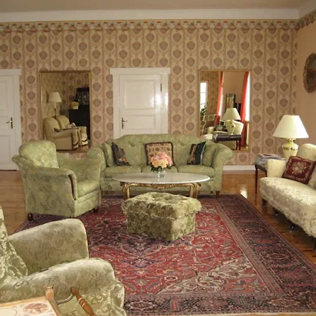 Stadnina Red Lion Farm